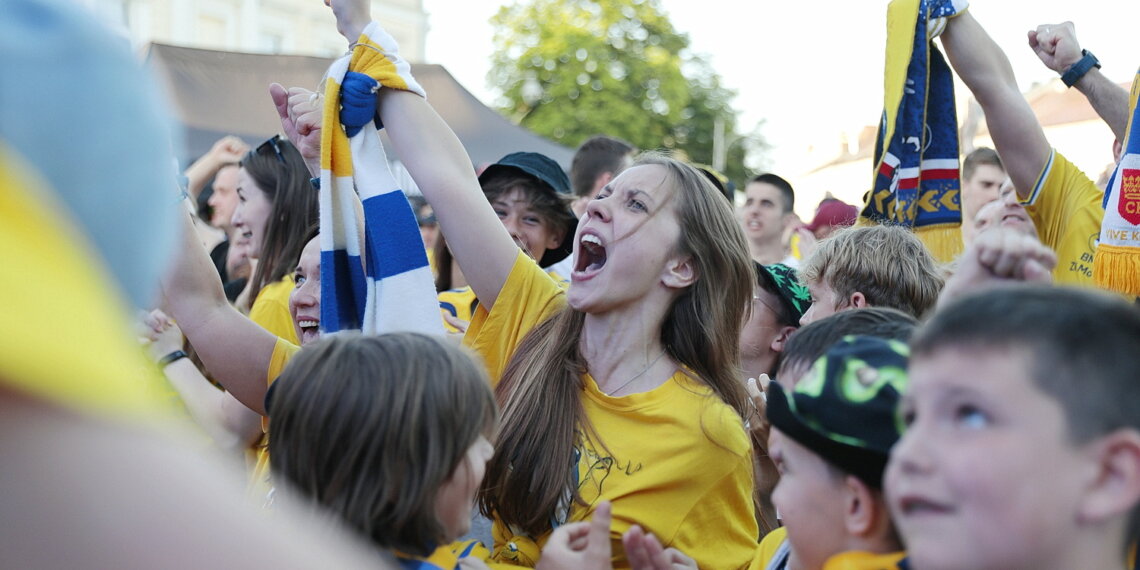 19.06.2022. Kielczanie kibicowali Łomży Vive Kielce w finałowym meczu LM