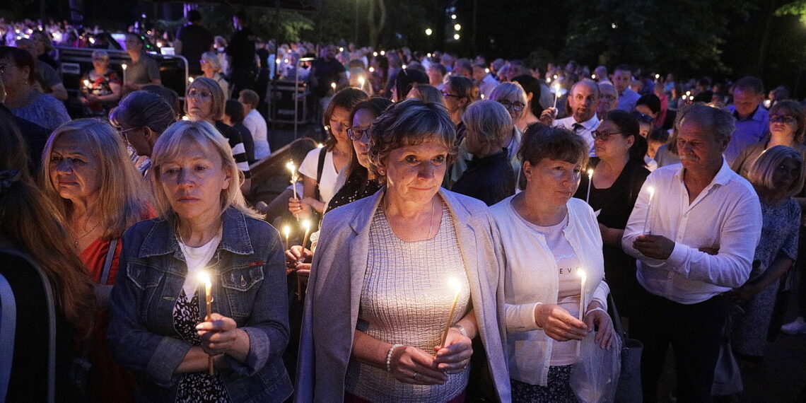 12.06.2022 Kielce. Spotkanie modlitewne. Uwielbienie Jarosław Kubalski / Radio Kielce