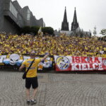 19.06.2022 Kolonia (Niemcy) Final Four Ligi Mistrzów. Przemarsz kibiców / Fot. Jarosław Kubalski - Radio Kielce