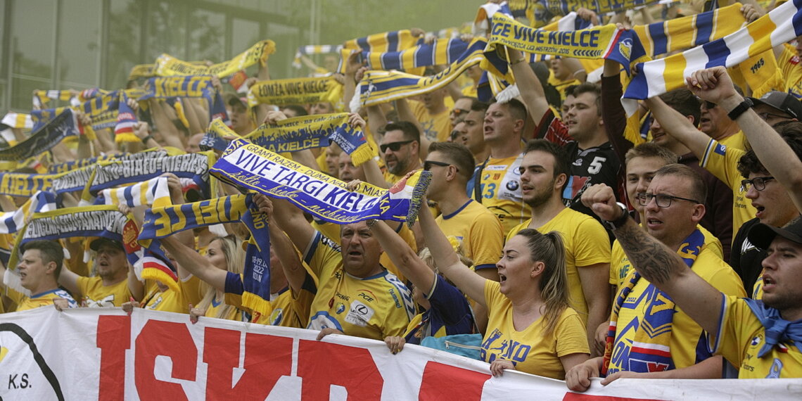 19.06.2022 Kolonia (Niemcy) Final Four Ligi Mistrzów. Przemarsz kibiców / Fot. Jarosław Kubalski - Radio Kielce