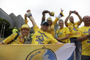 19.06.2022 Kolonia (Niemcy) Final Four Ligi Mistrzów. Przemarsz kibiców / Fot. Jarosław Kubalski - Radio Kielce