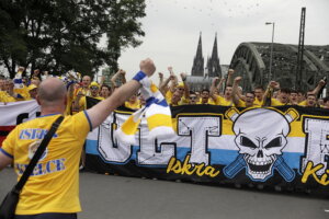 19.06.2022 Kolonia (Niemcy) Final Four Ligi Mistrzów. Przemarsz kibiców / Fot. Jarosław Kubalski - Radio Kielce