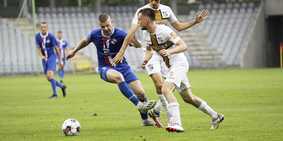 08.06.2022 Kielce. Finał Okręgowego Pucharu Polski. Mecz ŁKS Probudex Łagów - Granat Skarżysko-Kamienna