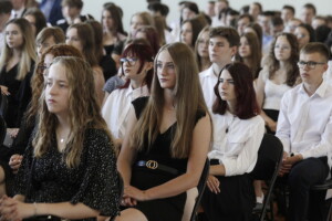 24.06.2022 Jędrzejów, Zespół Szkół im. ks. S. Konarskiego. Wojewódzkie zakończenie roku szkolnego / fot. Jarosław Kubalski - Radio Kielce