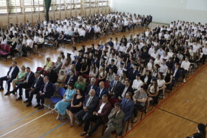 24.06.2022 Jędrzejów, Zespół Szkół im. ks. S. Konarskiego. Wojewódzkie zakończenie roku szkolnego / fot. Jarosław Kubalski - Radio Kielce