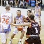 To było wspaniałe spotkanie po latach! - Radio Kielce 25.06.2022 Kielce. Koszykówka. Mecz gwiazd CERSANIT-u / fot. Jarosław Kubalski - Radio Kielce