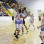 To było wspaniałe spotkanie po latach! - Radio Kielce 25.06.2022 Kielce. Koszykówka. Mecz gwiazd CERSANIT-u / fot. Jarosław Kubalski - Radio Kielce