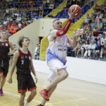 To było wspaniałe spotkanie po latach! - Radio Kielce 25.06.2022 Kielce. Koszykówka. Mecz gwiazd CERSANIT-u / fot. Jarosław Kubalski - Radio Kielce