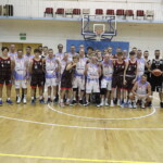 To było wspaniałe spotkanie po latach! - Radio Kielce 25.06.2022 Kielce. Koszykówka. Mecz gwiazd CERSANIT-u / fot. Jarosław Kubalski - Radio Kielce