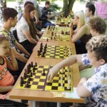 27.06.2022. Kielce. Park Miejski. Wakacyjna Szkoła Szachowa Radia Kielce / Fot. Jarosław Kubalski – Radio Kielce
