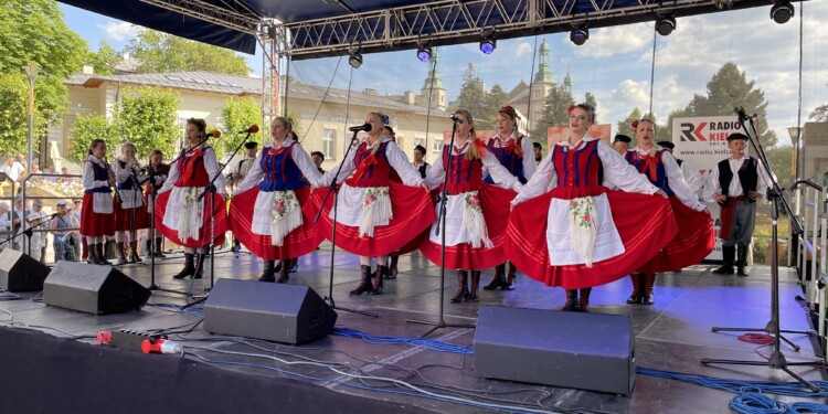 25.06.2022. Kielce. Ogólnopolski Festiwal Kultury Ludowej „Jawor u źródeł kultury” / Fot. Piotr Kwaśniewski – Radio Kielce