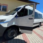 22.06.2022. Fanisławice. Przekazanie nowego busa dla Warsztatu Terapii Zajęciowej / Fot. Michał Kita - Radio Kielce