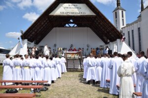 11.06.2022. Sandomierz. Dzień Młodych Diecezji Sandomierskiej / ks. Grzegorz Słodkowski