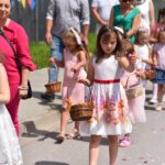 16.06.2022. Modliszewice. Boże Ciało. Procesja eucharystyczna / Magdalena Galas-Klusek / Radio Kielce