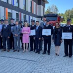 27.06.2022. Kielce. WFOŚiGW. Przekazanie promes dla OSP i zawodowych strażaków na dofinansowanie zakupu zakupu samochodów ratowniczo-gaśniczych / Fot. Michał Kita - Radio Kielce