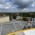 02.06.2022. Ostrowiec Św. Otwarcie lądowiska dla śmigłowców na dachu Szpitala Powiatowego / Emilia Sitarska / Radio Kielce