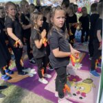 11.06.2022. Ostrowiec Św. Piknik rodzinny w Katolickim Zespole Edukacyjnym / Anna Głąb / Radio Kielce