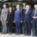 11.06.2022. Kielce. Przysięga żołnierzy 10. Świętokrzyskiej Brygady Wojsk Obrony Terytorialnej. Na zdjęciu (od lewej): senator Krzysztof Słoń, Marcin Chłodnicki - zastępca prezydenta Kielc, poseł Agata Wojtyszek, Piotr Wawrzyk - wiceminister spraw zagranicznych, Andrzej Bętkowski - marszałek województwa świętokrzyskiego, Zbigniew Koniusz - wojewoda świętokrzyski / Jarosław Kubalski / Radio Kielce