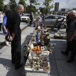 11.06.2022. Kielce. Giełda kolekcjonerska / Jarosław Kubalski / Radio Kielce