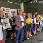 12.06.2022. Opatów. Koncert „Jawor u źródeł kultury. Zaproszenie”. Na zdjęciu w środku Marek Kwitek - poseł PiS / Stanisław Blinstrub / Radio Kielce