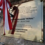 12.06.2022. Gorzków. Odsłonięcie na cmentarzu pomnika upamiętniającego mjr Henryka Dobrzańskiego „Hubala” / Marta Gajda-Kruk / Radio Kielce