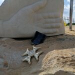 12.06.2022. Gorzków. Odsłonięcie na cmentarzu pomnika upamiętniającego mjr Henryka Dobrzańskiego „Hubala” / Marta Gajda-Kruk / Radio Kielce