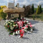 12.06.2022. Gorzków. Odsłonięcie na cmentarzu pomnika upamiętniającego mjr Henryka Dobrzańskiego „Hubala” / Marta Gajda-Kruk / Radio Kielce