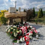 12.06.2022. Gorzków. Odsłonięcie na cmentarzu pomnika upamiętniającego mjr Henryka Dobrzańskiego „Hubala” / Marta Gajda-Kruk / Radio Kielce