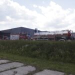 31.05.2022. Promnik. Dogaszanie pożaru wysypiska / Jarosław Kubalski / Radio Kielce