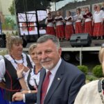 12.06.2022. Opatów. Koncert „Jawor u źródeł kultury. Zaproszenie”. Na zdjęciu w środku Andrzej Kryj - poseł PiS / Stanisław Blinstrub / Radio Kielce