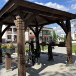 05.06.2022. Koprzywnica. Rynek po rewitalizacji / Grażyna Szlęzak / Radio Kielce