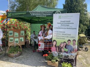 12.06.2022. Sandomierz. 25-lecie parafii ojców pallotynów / Grażyna Szlęzak / Radio Kielce