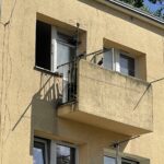 07.06.2022. Kielce. Blok socjalny przy ulicy Grunwaldzkiej, w którym znaleziono ciało mężczyzny w stanie rozkładu / Jarosław Kubalski / Radio Kielce