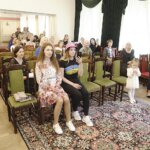 08.06.2022. Kielce, Pałacyk Zielińskiego. Licytacja prac ukraińskich artystów / Jarosław Kubalski / Radio Kielce