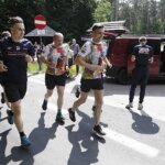 11.06.2022. Kielce. Impreza „Endorfiny dla Maliny – charytatywny festyn i bieg na 200 km w Kielcach”. Na zdjęciu (pierwszy z lewej): Marcin Długosz - pomysłodawca wydarzenia / Jarosław Kubalski / Radio Kielce