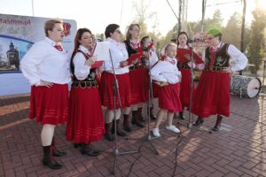 05.06.2022. Staszów. Koncert „Jawor u źródeł kultury. Zaproszenie” / Wiktor Taszłow / Radio Kielce