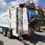 02.06.2022. Kielce. Test elektrycznej śmieciarki / Wiktor Taszłow / Radio Kielce