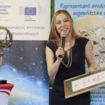 02.06.2022. Kielce. Wręczenie statuetek NOVATOR 2021. Na zdjęciu: Laura Frydel / Wiktor Taszłow / Radio Kielce