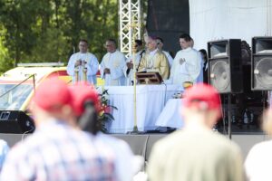 03.06.2022. Masłów. 15. Spotkanie Integracyjne Dzieci i Młodzieży o Specjalnych Potrzebach Edukacyjnych z Kielc i regionu świętokrzyskiego / Wiktor Taszłow / Radio Kielce