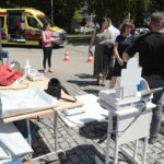 03.06.2022. Kielce. Piknik edukacyjno-profilaktyczny pod nazwą „Zdrowe i Bezpieczne Wakacje” przed urzędem marszałkowskim / Wiktor Taszłow / Radio Kielce