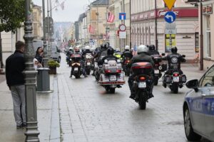 04.06.2022. Kielce. Parada motocykli / Wiktor Taszłow / Radio Kielce