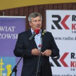 04.06.2022. Michałów. Koncert  „Jawor u źródeł kultury. Zaproszenie". Na zdjęciu: Zbigniew Kierkowski - starosta pińczowski / Wiktor Taszłow / Radio Kielce