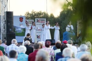 05.06.2022. Staszów. Koncert „Jawor u źródeł kultury. Zaproszenie” / Wiktor Taszłow / Radio Kielce