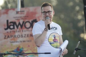 05.06.2022. Staszów. Koncert „Jawor u źródeł kultury. Zaproszenie” / Wiktor Taszłow / Radio Kielce