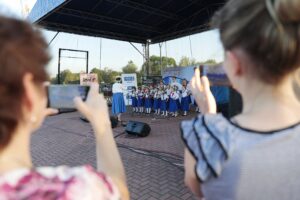 05.06.2022. Staszów. Koncert „Jawor u źródeł kultury. Zaproszenie” / Wiktor Taszłow / Radio Kielce