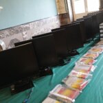 08.06.2022. Kielce. Przekazanie komputerów dla WDK przez urząd marszałkowski / Wiktor Taszłow / Radio Kielce