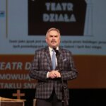 08.06.2022. Kielce.  Podsumowanie projektu promującego powstawanie teatrów szkolnych. Na zdjęciu: Jacek Wołowiec- dyrektor ŚCDN / Wiktor Taszłow / Radio Kielce