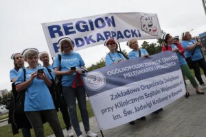 10.06.2022. Kielce. Protest pielęgniarek / Wiktor Taszłow / Radio Kielce