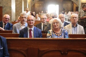 13.06.2022. Kielce. Uroczystości 40-lecia Solidarności Walczącej. Na zdjęciu (od lewej): Piotr Wawrzyk - wiceminister spraw zagranicznych, Stanisława Gawlik „Natasza” / Wiktor Taszłow / Radio Kielce