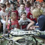 14.06.2022. Samsonów. Spotkanie wicemarszałek Renaty Janik z przedstawicielami SP i przedszkola / Wiktor Taszłow / Radio Kielce